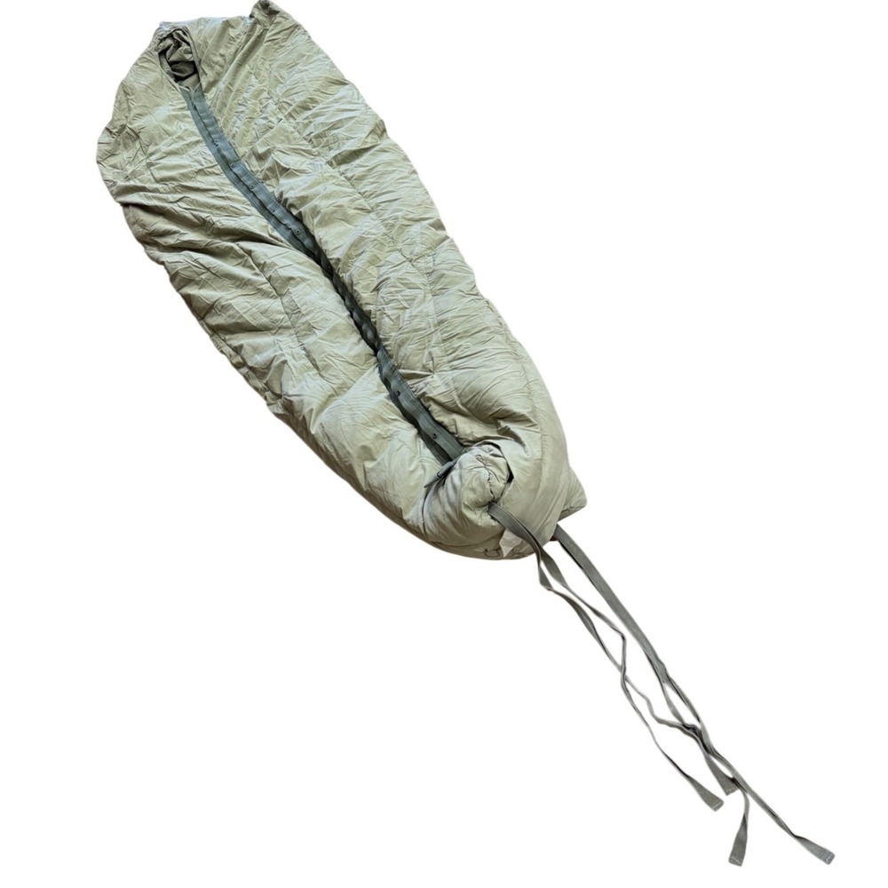 Vintage US Military M-1949 Mountain Sleeping Bag Feather Filled Regular OD Green